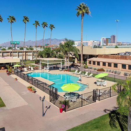 Hotel Ramada By Wyndham Tucson Exteriér fotografie