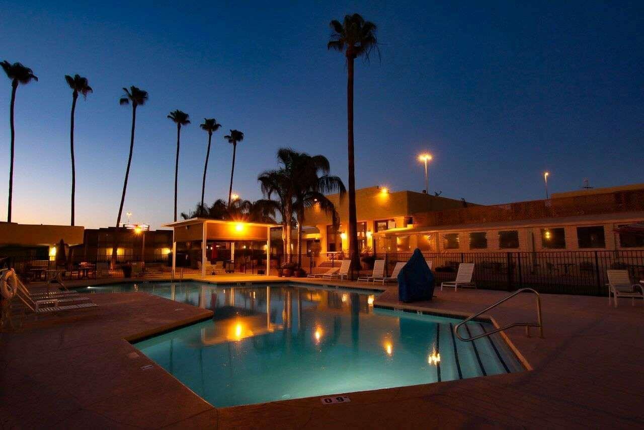Hotel Ramada By Wyndham Tucson Exteriér fotografie