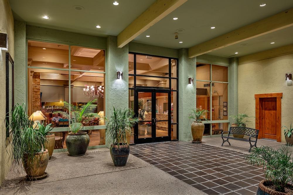 Hotel Ramada By Wyndham Tucson Exteriér fotografie