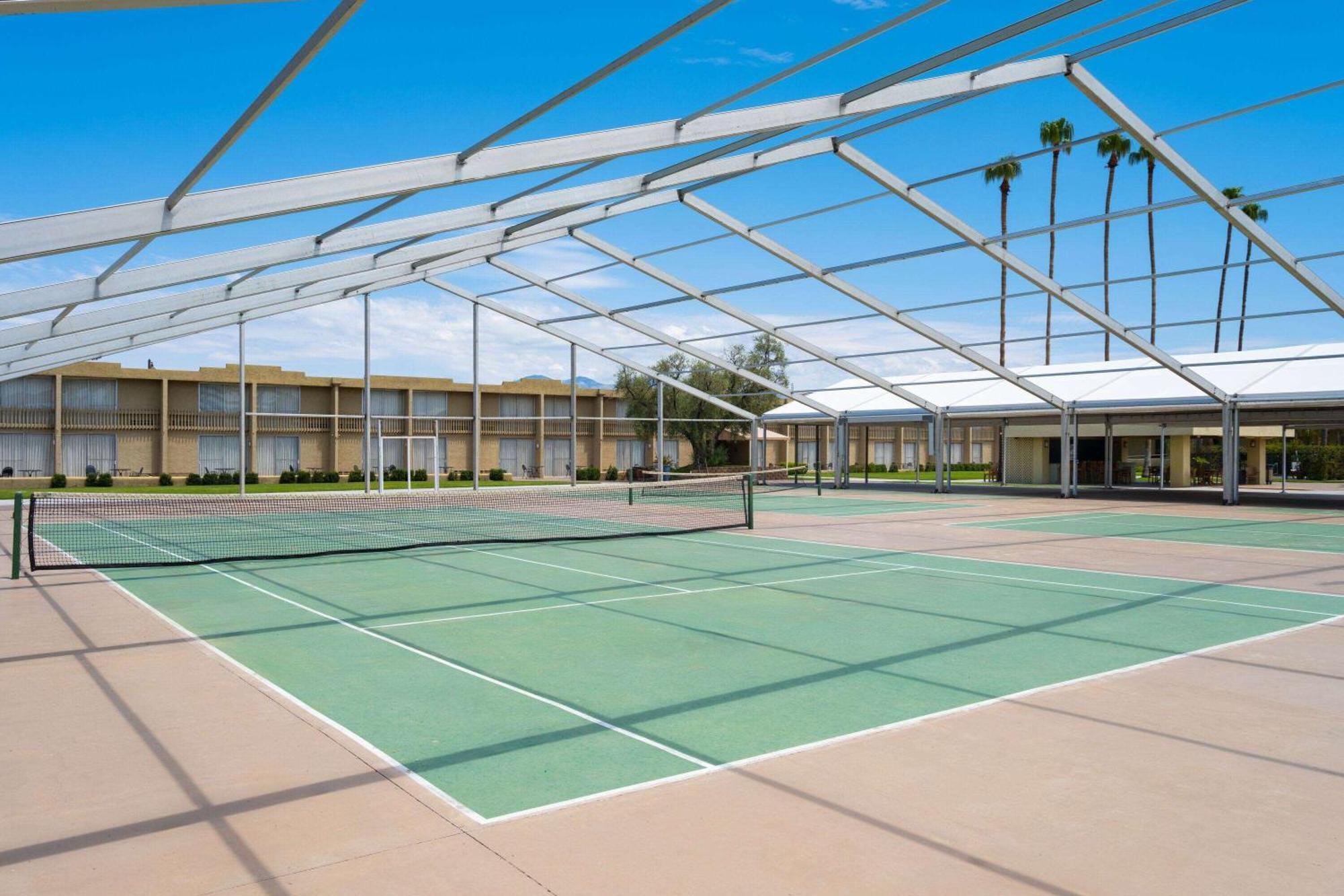 Hotel Ramada By Wyndham Tucson Exteriér fotografie