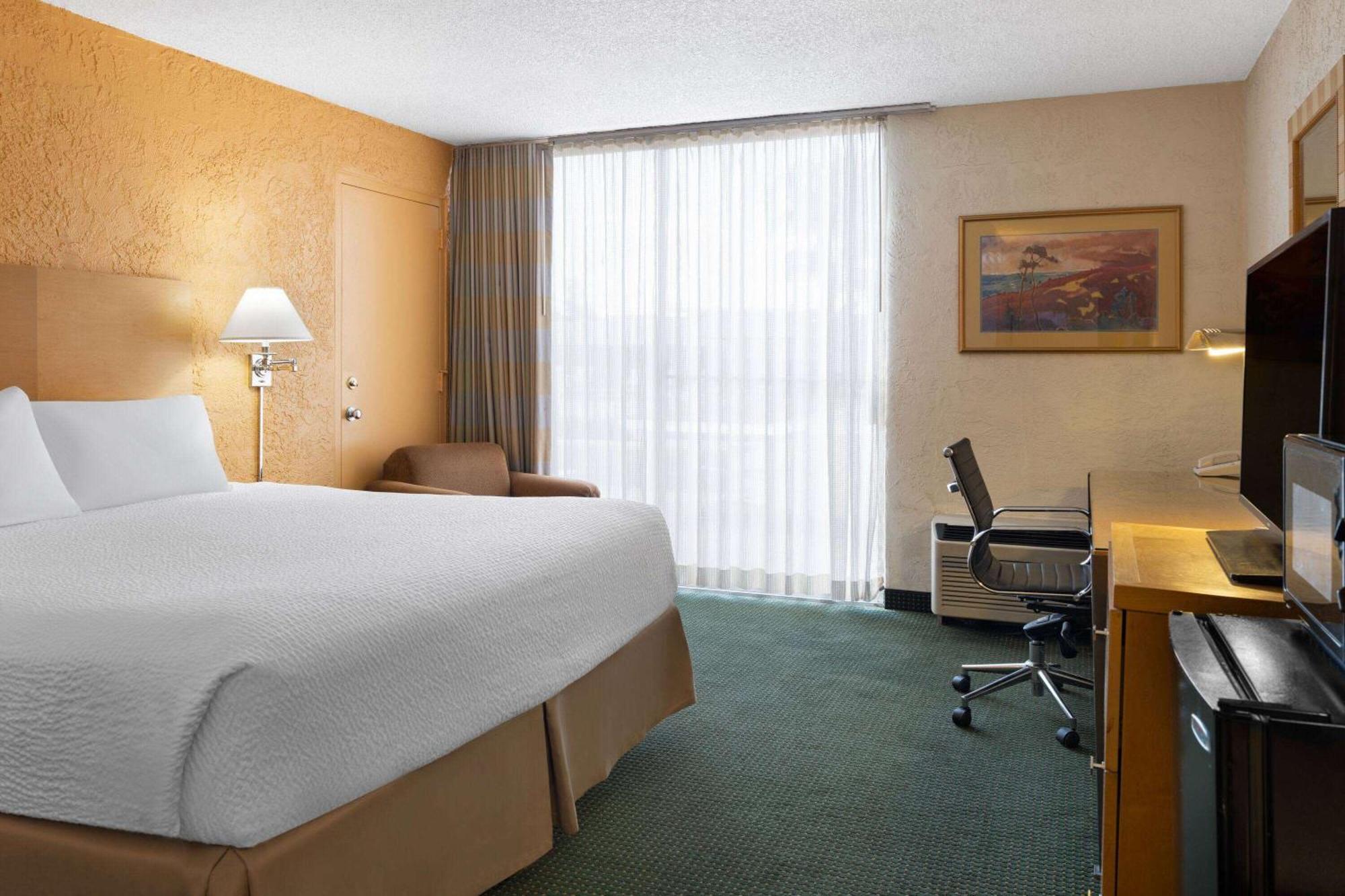 Hotel Ramada By Wyndham Tucson Exteriér fotografie