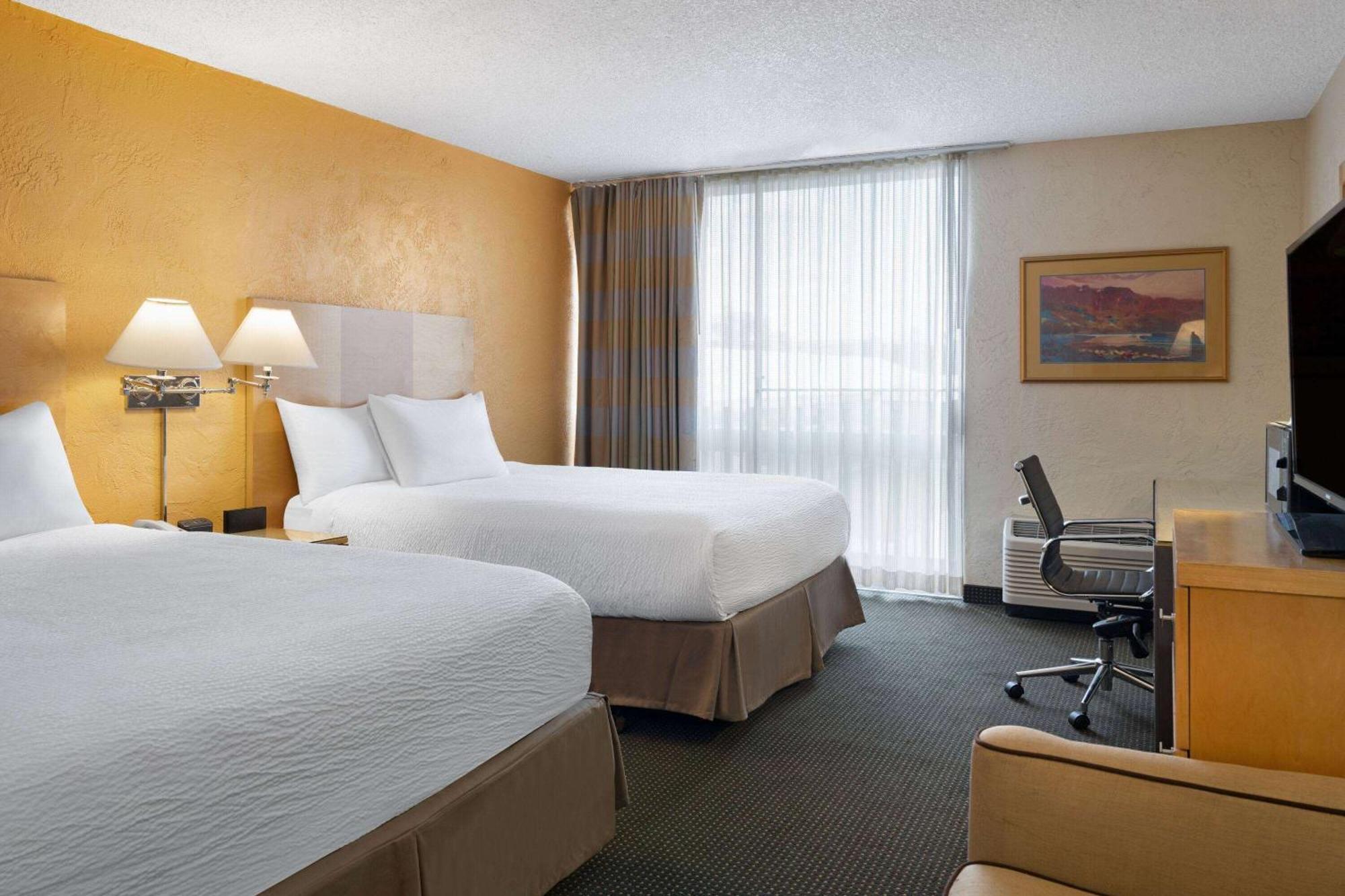 Hotel Ramada By Wyndham Tucson Exteriér fotografie